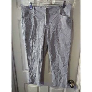 7th Avenue Capri Pants Size 10 Gray And White Stripes